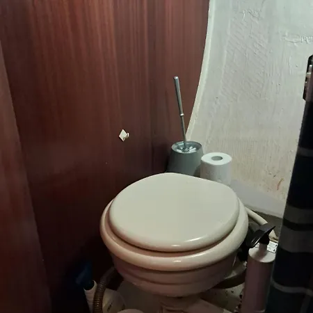 보트호텔 Papifrank