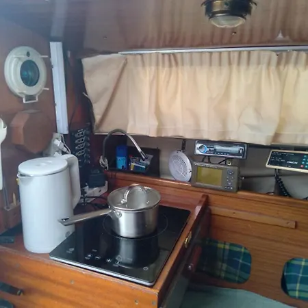 Bådhotel Papifrank *